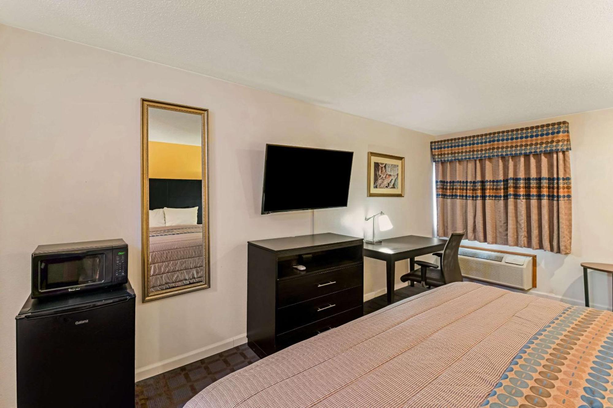 Rodeway Inn Red Oak Ngoại thất bức ảnh